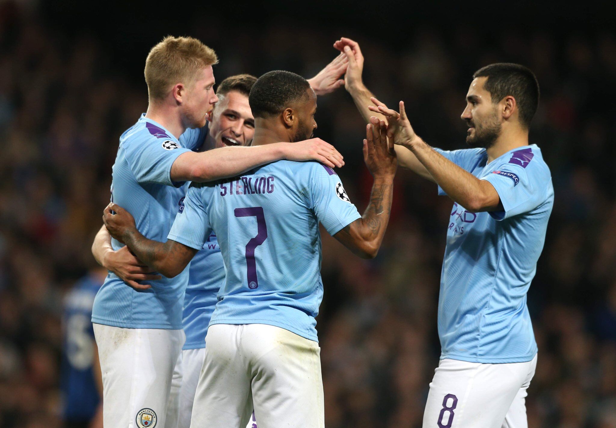 两个边路被 两个边路被