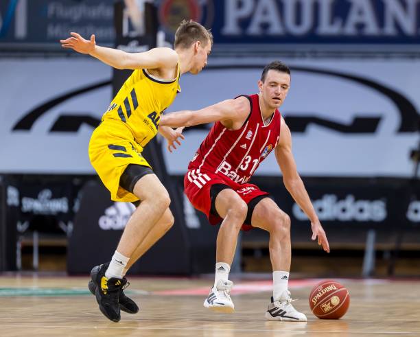 上展示实力 上展示实力